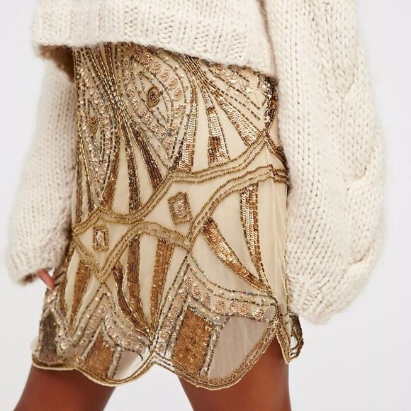 Free People Daydreaming Embellished Mini Skirt With Gold Sequins & Scalloped Hem - Picture 4 of 13